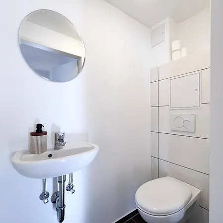 I Eschenlohe, Modern Bright With Mountain View Apartment *