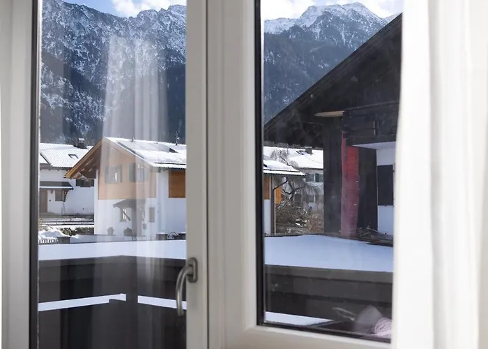 Appartement I Eschenlohe, Modern Bright With Mountain View Eschenlohe