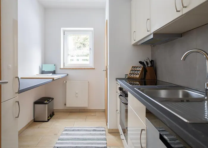 I Eschenlohe, Modern Bright With Mountain View Appartement *